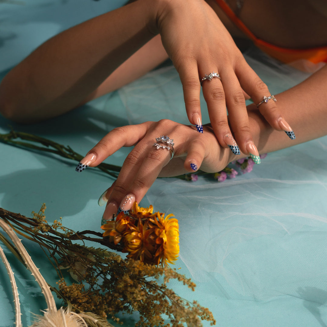women in jewelry new years