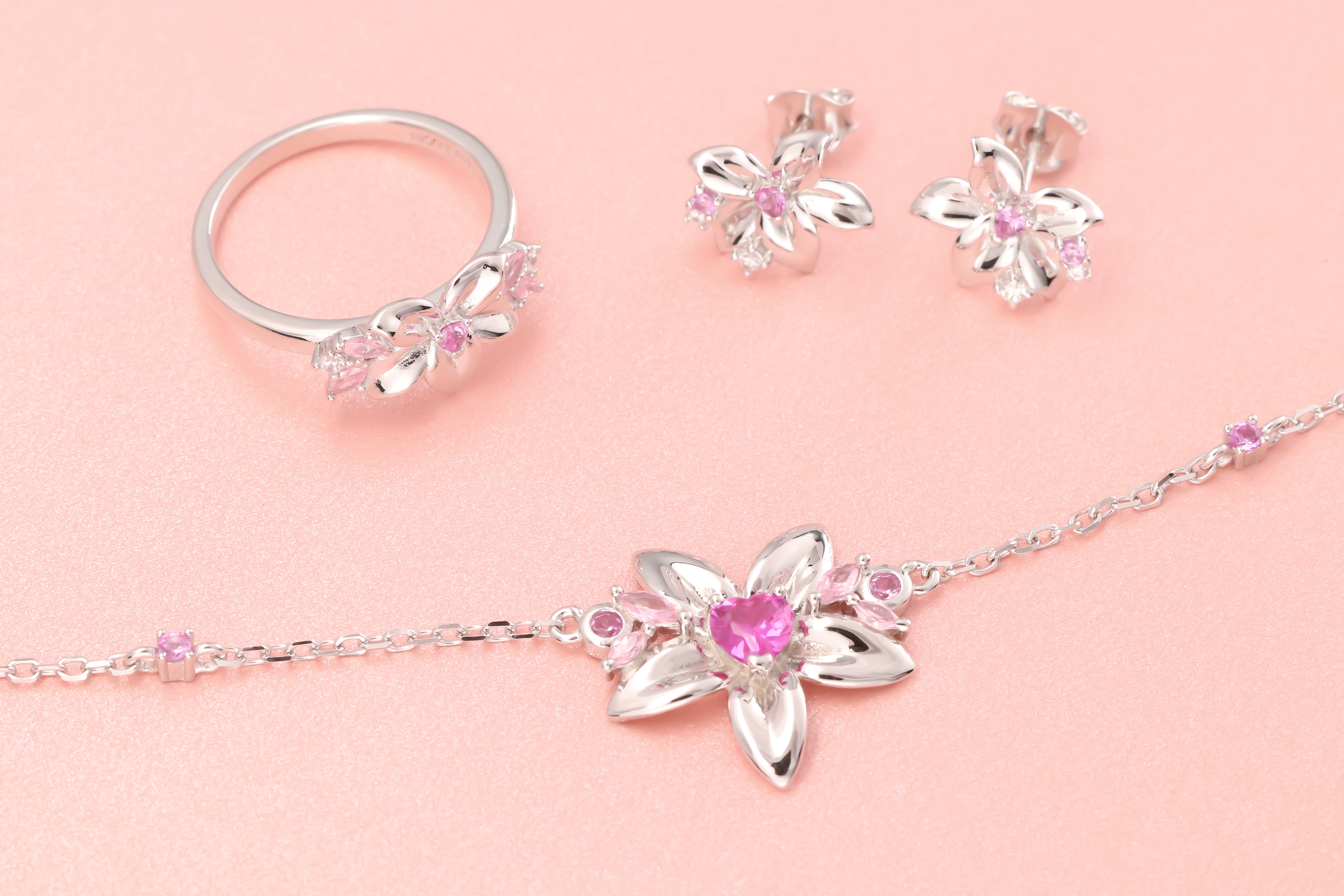 Lilypichu Necklace - Necklace - 3